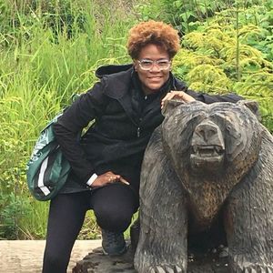 Meet your Posher, Troye